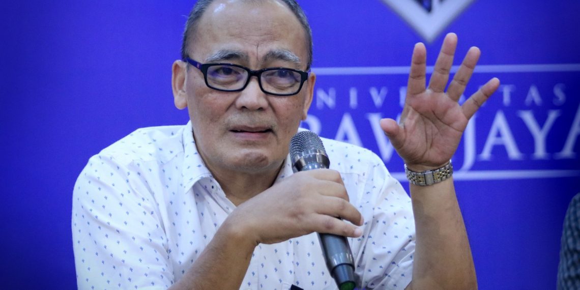 Mengenal Prof. Setyo Widagdo, Guru Besar Hukum Internasional FH UB Inspiratif